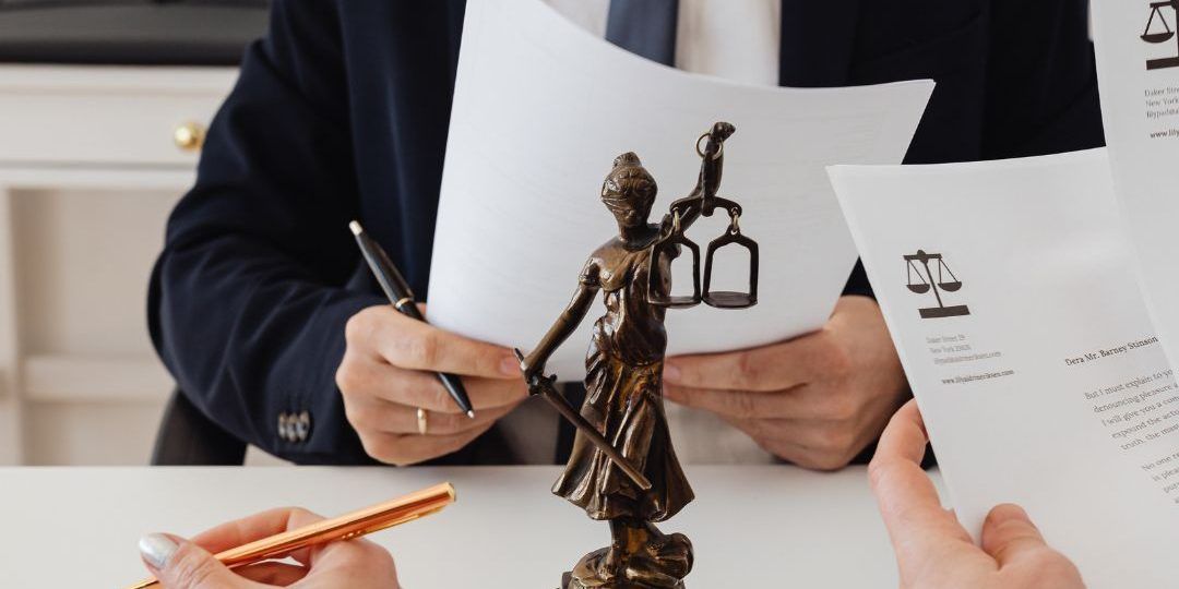 Cómo reclamar ante un despido improcedente Cómo reclamar ante un despido improcedente